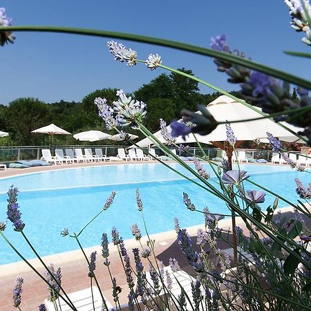 Il Borgo Centro Vacanze Guardistallo Extérieur photo