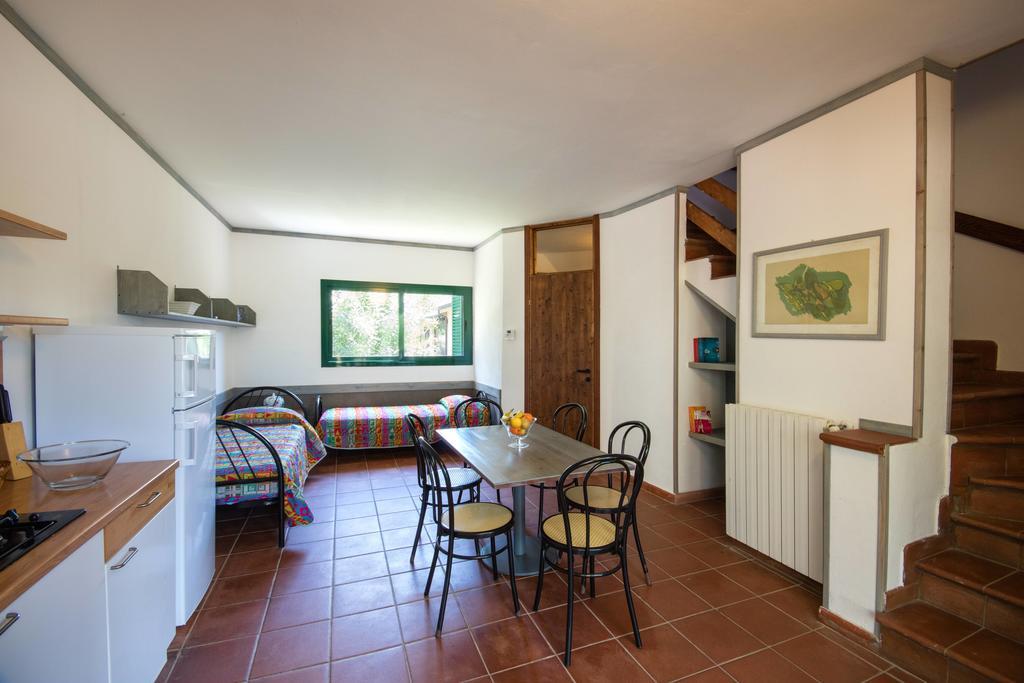 Il Borgo Centro Vacanze Guardistallo Extérieur photo