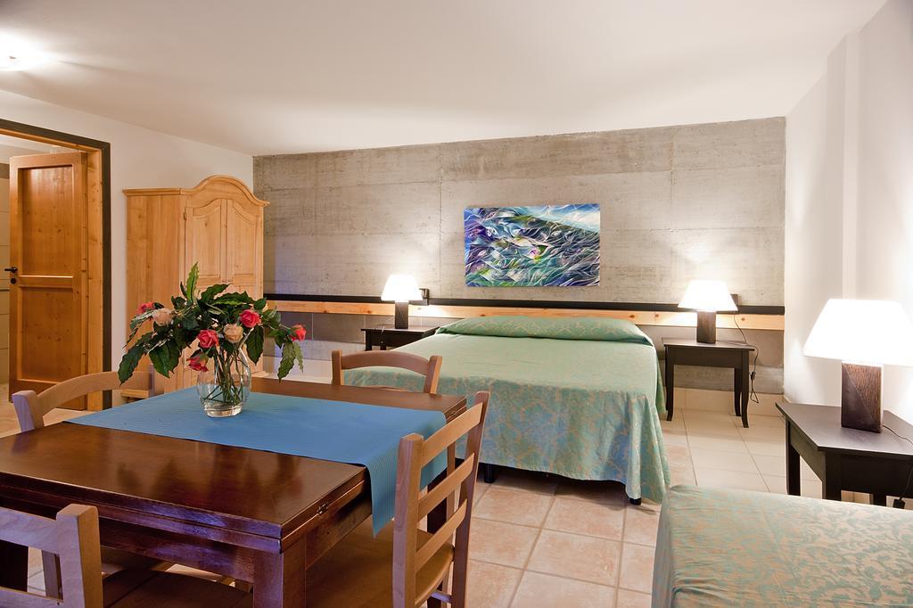 Il Borgo Centro Vacanze Guardistallo Extérieur photo