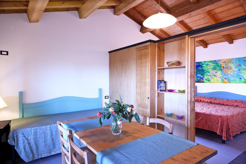 Il Borgo Centro Vacanze Guardistallo Extérieur photo